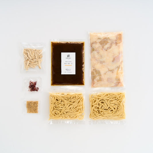 SOUP CURRY風 国産牛もつ鍋-カレー味- 特製〆ちゃんぽん麺セット(2~3人前)|送料無料