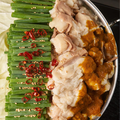 SOUP CURRY風 国産牛もつ鍋-カレー味- 特製〆ちゃんぽん麺セット(2~3人前)|送料無料